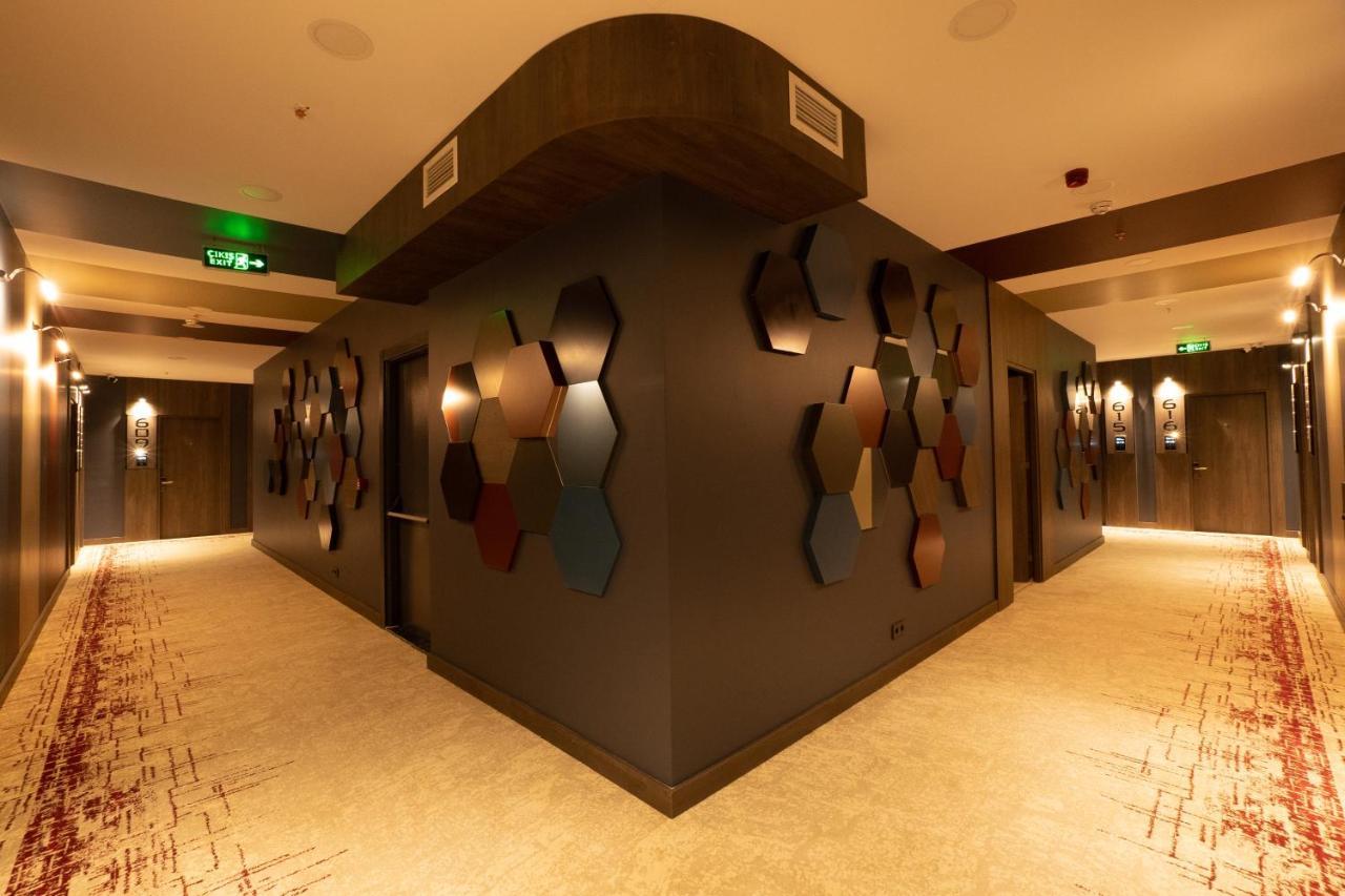 Ramada Encore By Wyndham Istanbul Avcilar Εξωτερικό φωτογραφία